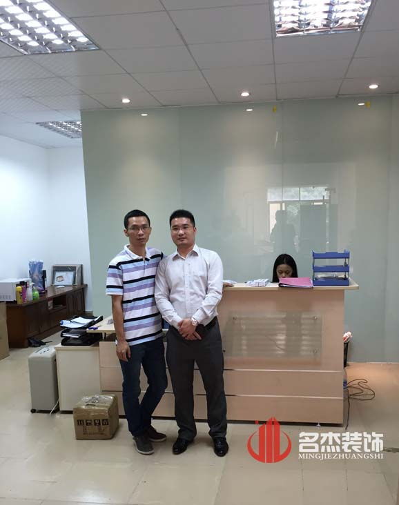 柯木塱办公室香蕉视频免费下载.jpg