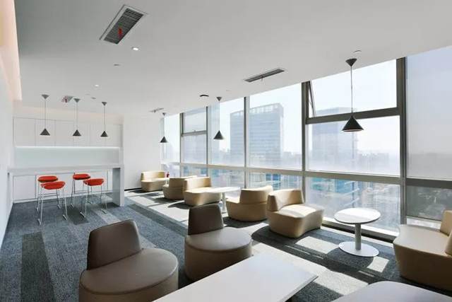 休闲室香蕉视频免费下载设计.jpg