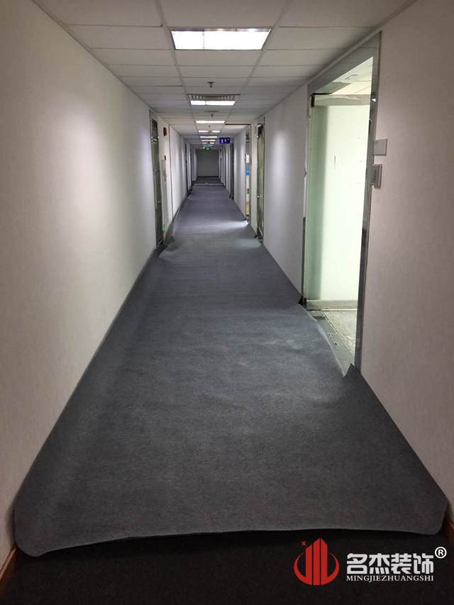 办公室香蕉视频免费下载.jpg