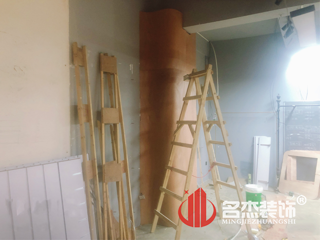 办公室香蕉视频免费下载