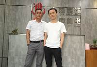 设计师设计出来的东西很专业，很时尚！