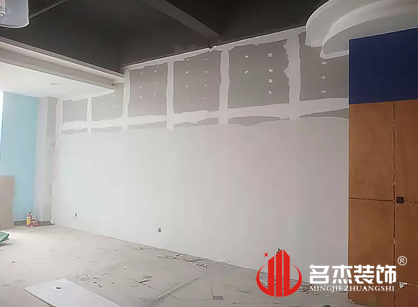 巡工地日记，佛山宏威路服装展厅香蕉视频免费下载项目进行中