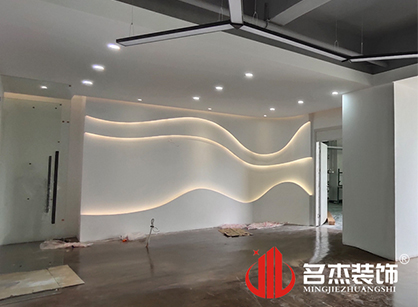 巡工地日记，米乐皮具办公室香蕉视频免费下载项目紧张进行中